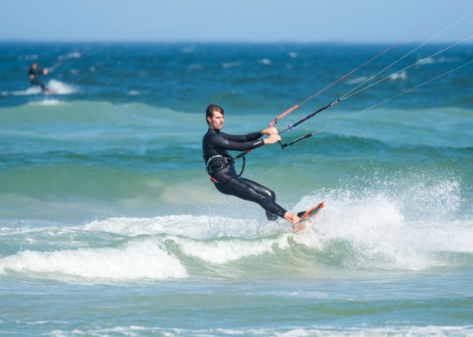 kitesurf